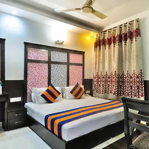 *** Hotel The Bonlon Inn-near Blk Hospital India